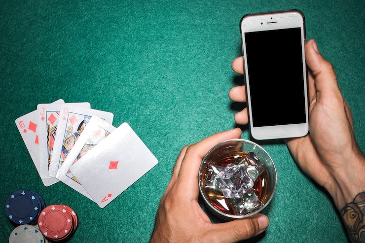 cuanjp92 mobile app interface showing live blackjack table on Android phone